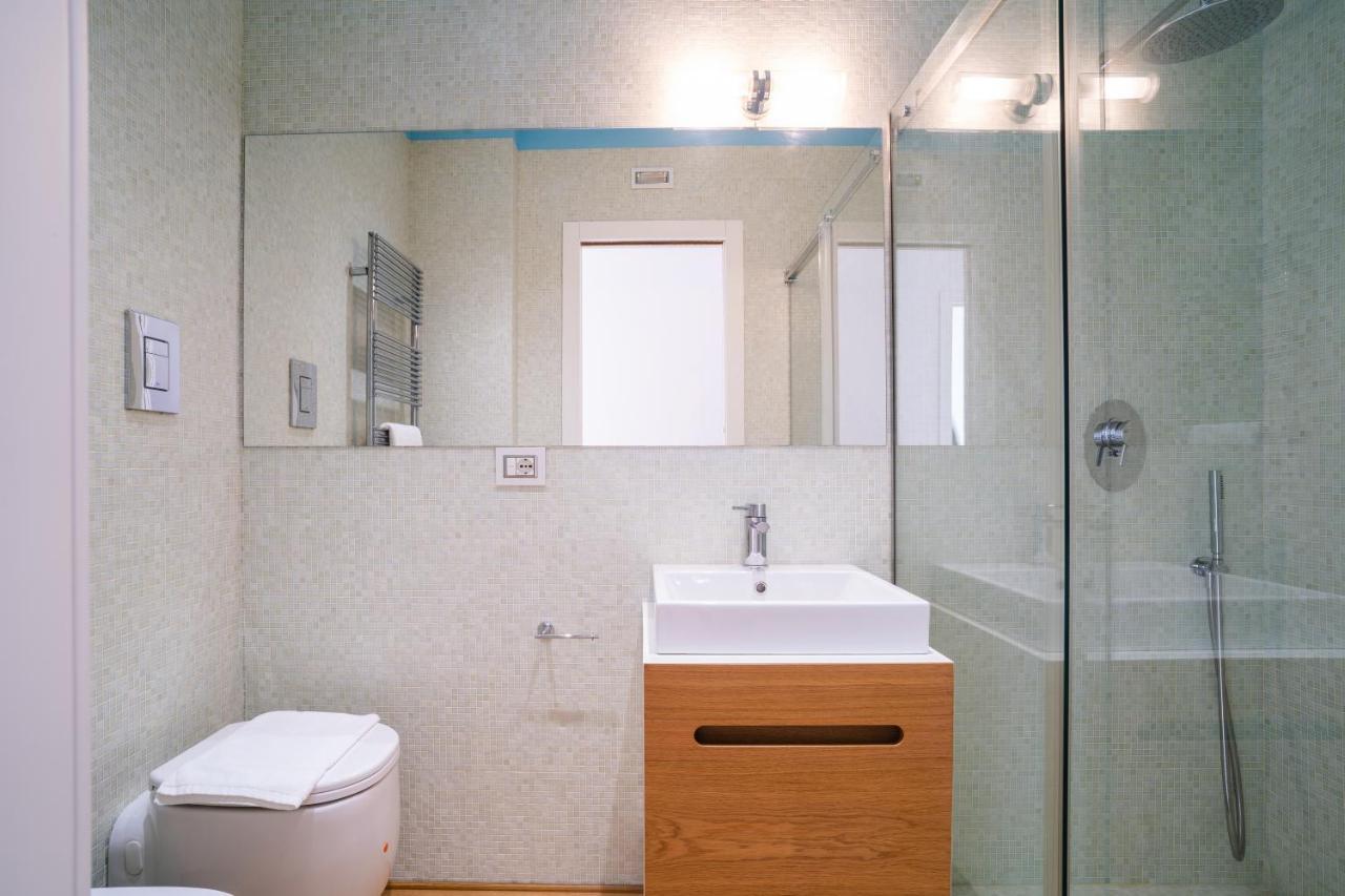 Dimora Montereale Near The Sea Apartment Трани Екстериор снимка