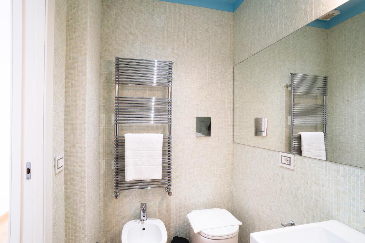 Dimora Montereale Near The Sea Apartment Трани Екстериор снимка