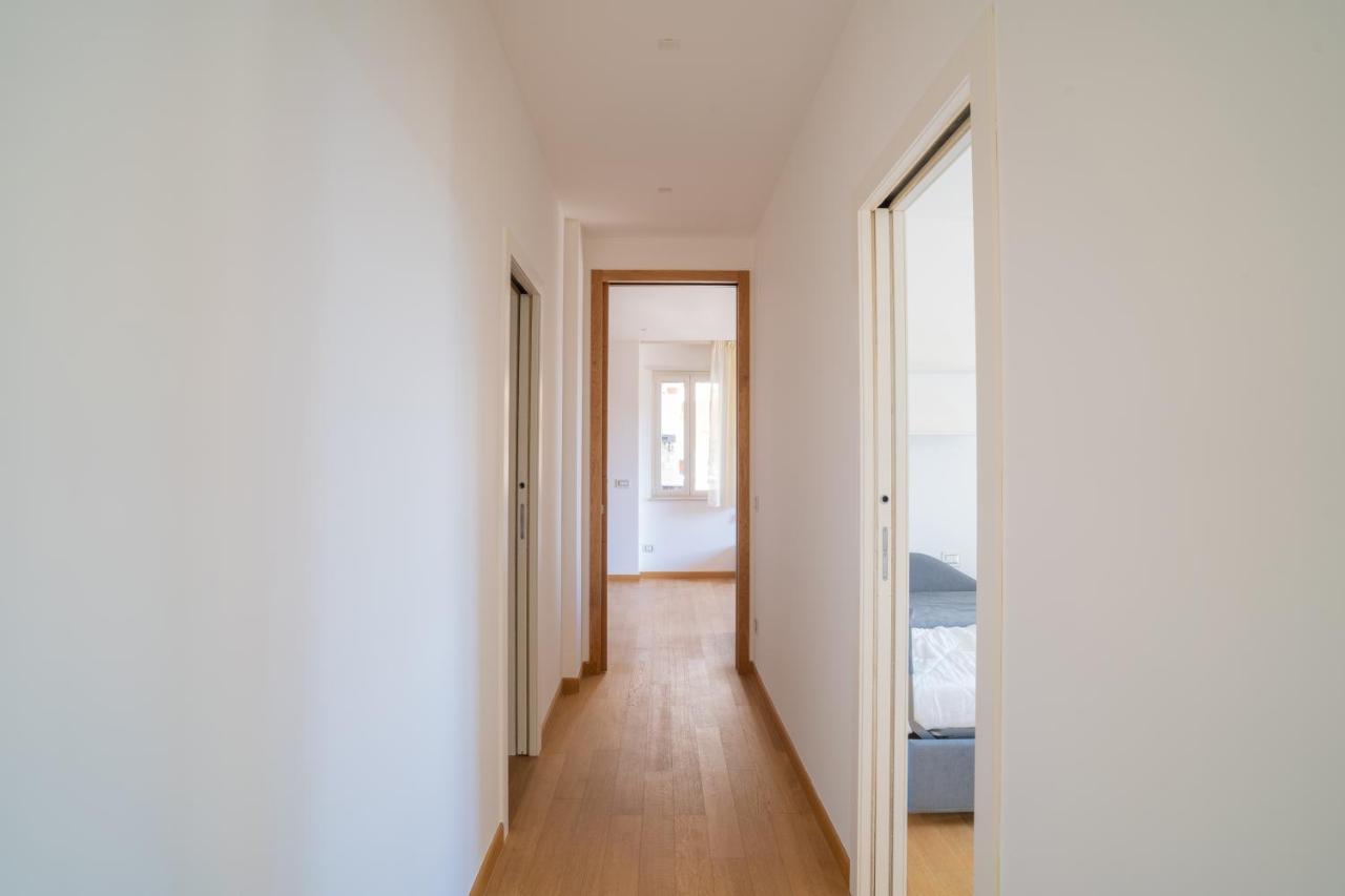 Dimora Montereale Near The Sea Apartment Трани Екстериор снимка