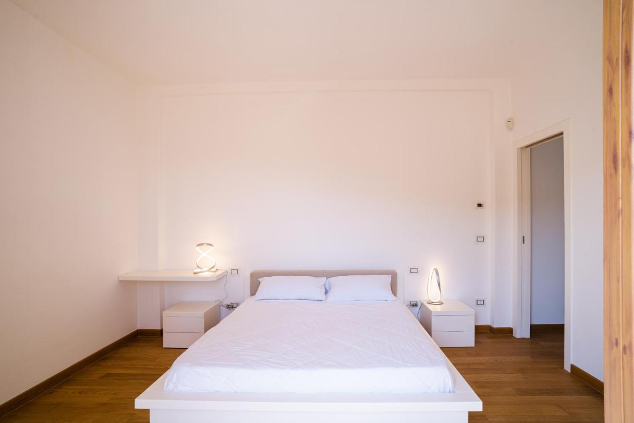 Dimora Montereale Near The Sea Apartment Трани Екстериор снимка